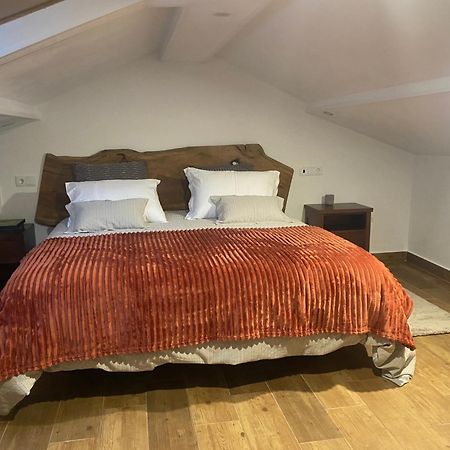 ポンテベドラ Os Fentos Bed & Breakfast エクステリア 写真